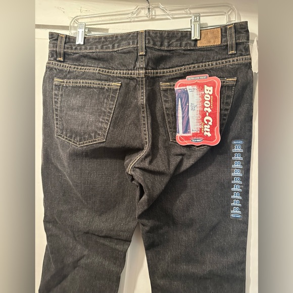 NWT Old Navy Bootcut Jeans - Picture 3 of 3